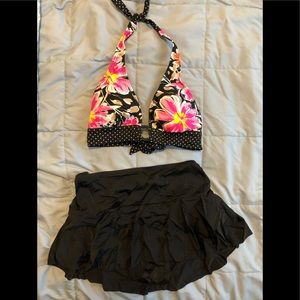 Set of 3 - XL swim skirt, sz14 bikini top and tankini top
